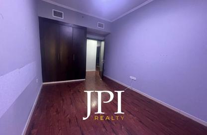 Apartment - 3 Bedrooms - 3 Bathrooms for sale in Mazaya 29 - Queue Point - Liwan - Dubai Land - Dubai
