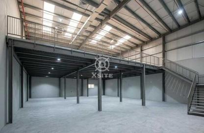 Warehouse - Studio - 1 for rent in Dubai Commercity - Umm Ramool - Dubai