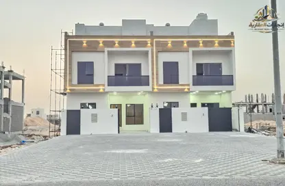 تاون هاوس - 4 غرف نوم - 6 حمامات للبيع في الحليو 2 - الحليو - عجمان