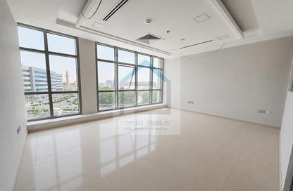 Office Space - Studio for rent in Bayan Business Center - Dubai Investment Park (DIP) - Dubai