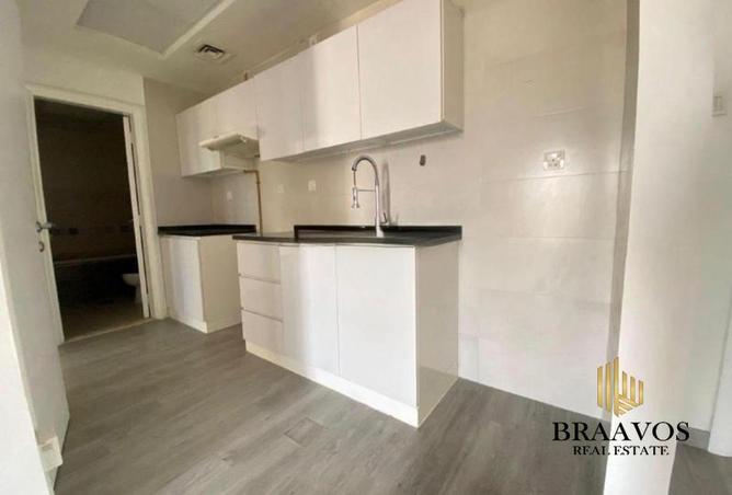 64403466 - Property Image 3