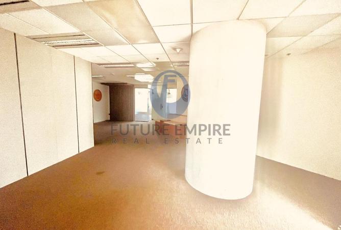 106418360 - Property Image 2