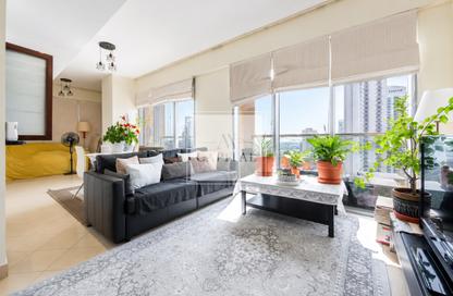 Apartment - 1 Bedroom - 1 Bathroom for rent in Golf Tower 1 - Golf Towers - The Views - Dubai Apartment - 1 Bedroom - 1 Bathroom for rent in Golf Tower 1 - Golf Towers - The Views - Dubai