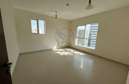 Apartment - 1 - 2 for rent in Al Majaz 1 - Al Majaz - Sharjah