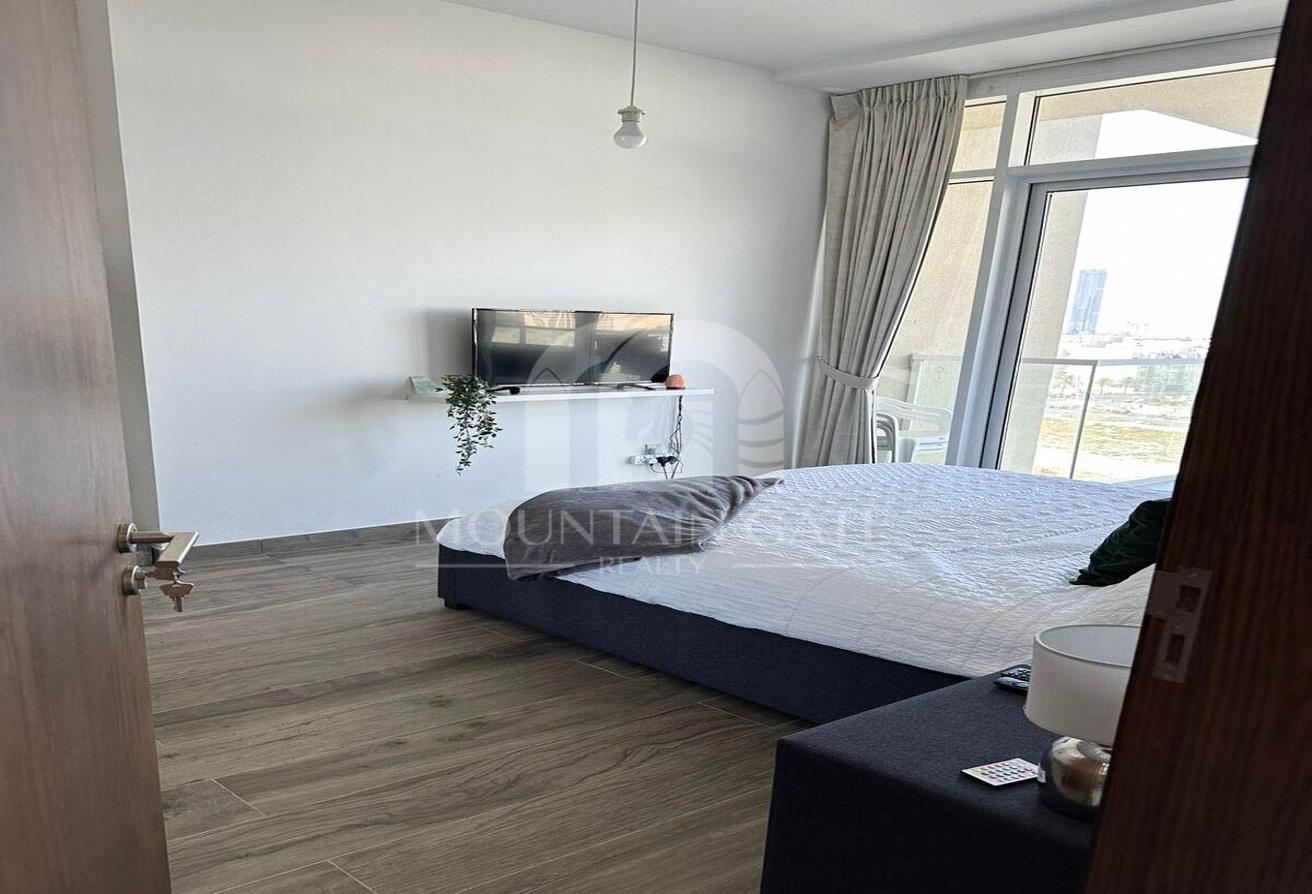 Fully Furnished Great Amenities | Modern Design photo 4
