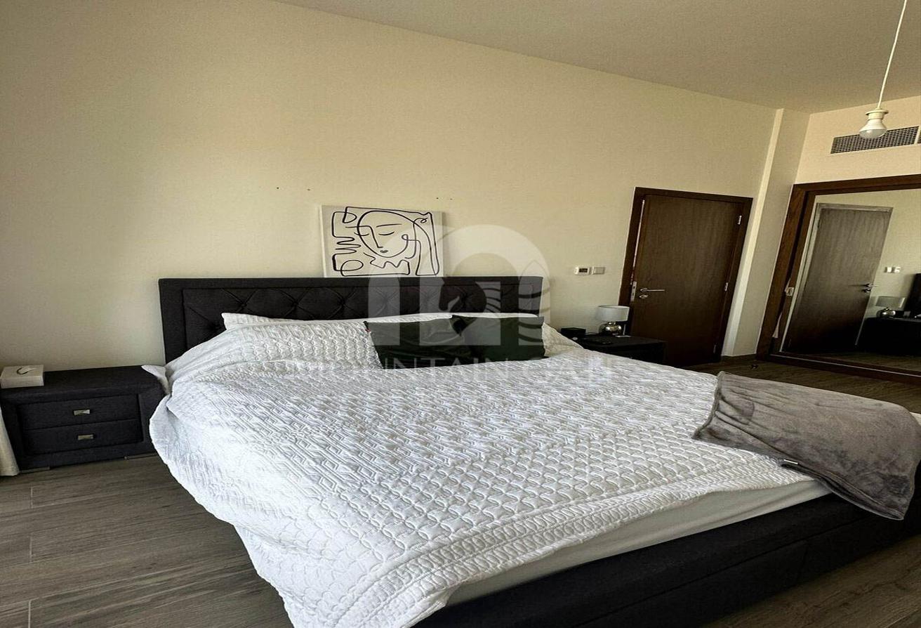 Fully Furnished Great Amenities | Modern Design photo 9