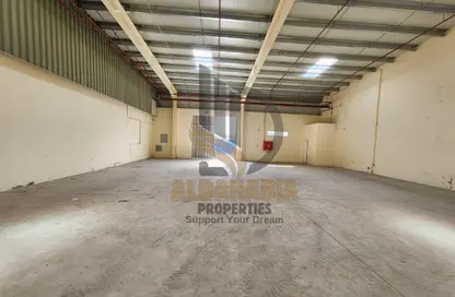 مستودع - استوديو - 2 حمامات للايجار في الجرف الصناعية 2 - الجرف الصناعية - عجمان