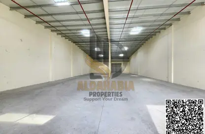 مستودع - استوديو - 2 حمامات للايجار في الجرف الصناعية 2 - الجرف الصناعية - عجمان