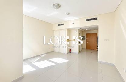 Apartment - Studio - 1 for rent in Park Central - Business Bay - Dubai
