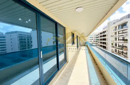 Apartment - 3 Bedrooms - 3 Bathrooms for rent in Mankhool Road - Bur Dubai - Dubai