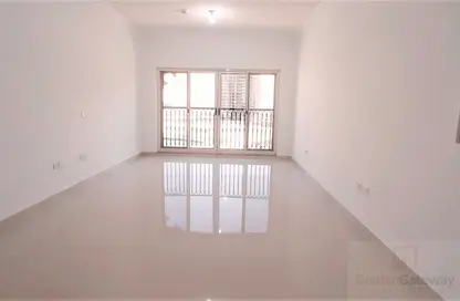 شقة - 1 حمام للبيع في طراز عربي - مساكن القناه المائية - مدينة دبي الرياضية - دبي