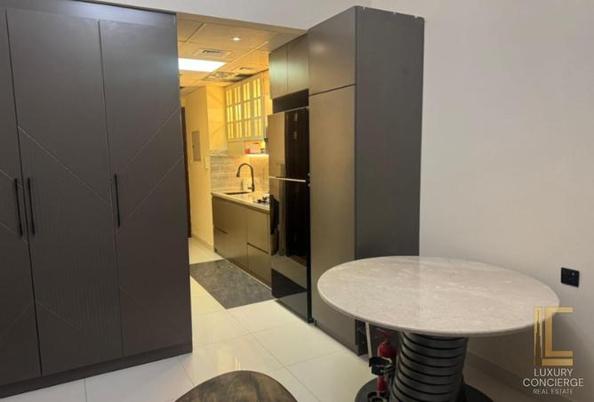 92244987 - Property Main Image