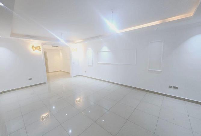 63647425 - صورة العقار 3