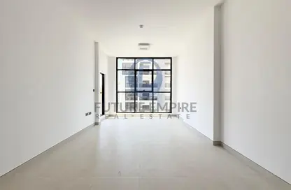 Apartment - 1 Bedroom - 2 Bathrooms for rent in Karimian 3 - Jumeirah Garden City - Al Satwa - Dubai