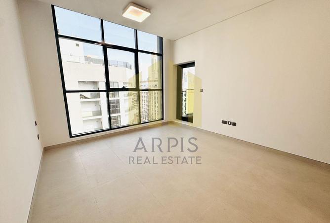 79443363 - Property Image 3