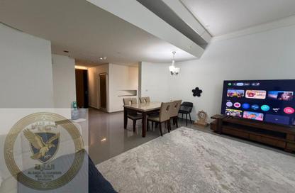 Apartment - 2 Bedrooms - 3 Bathrooms for rent in Blue Tower - Al Majaz 3 - Al Majaz - Sharjah