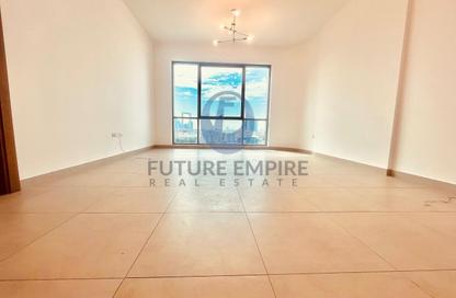Apartment - 3 Bedrooms - 3 Bathrooms for rent in Al Nasr Square - Oud Metha - Bur Dubai - Dubai