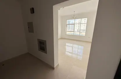 Apartment - 1 Bedroom - 2 Bathrooms for rent in Al Jurf 3 - Al Jurf - Ajman Downtown - Ajman