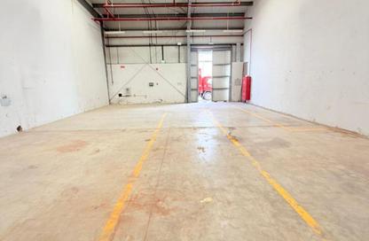 Warehouse - Studio - 1 Bathroom for rent in Umm Al Thuoob - Umm Al Quwain