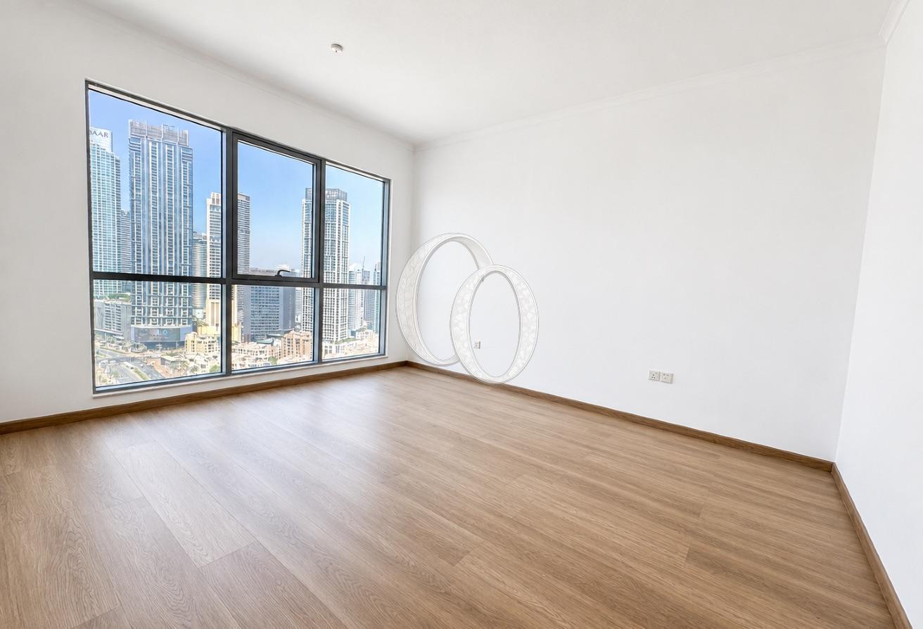 Burj Views | 3 Bedroom Upgraded | Ready Vacant photo 16