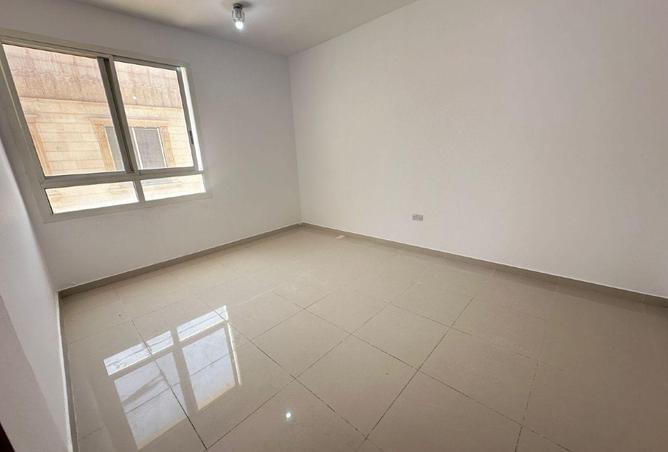 Amazing 2bhk | Flexible Price| Ready to Occupy....