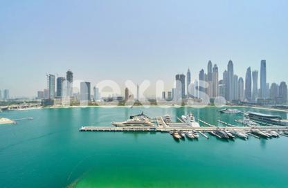 Apartment - 2 Bedrooms - 2 Bathrooms for rent in Palace Beach Residence Tower 2 - Palace Beach Residence - EMAAR Beachfront - Dubai Harbour - Dubai