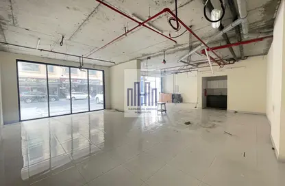 Shop - Studio - 1 Bathroom for rent in Muwaileh 29 Building - Muwaileh - Sharjah