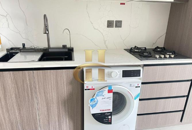 Best Price | Brand New | With Kitchen appliances photo 2