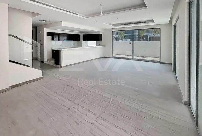 2P9F1UHjj6m - Property Main Image