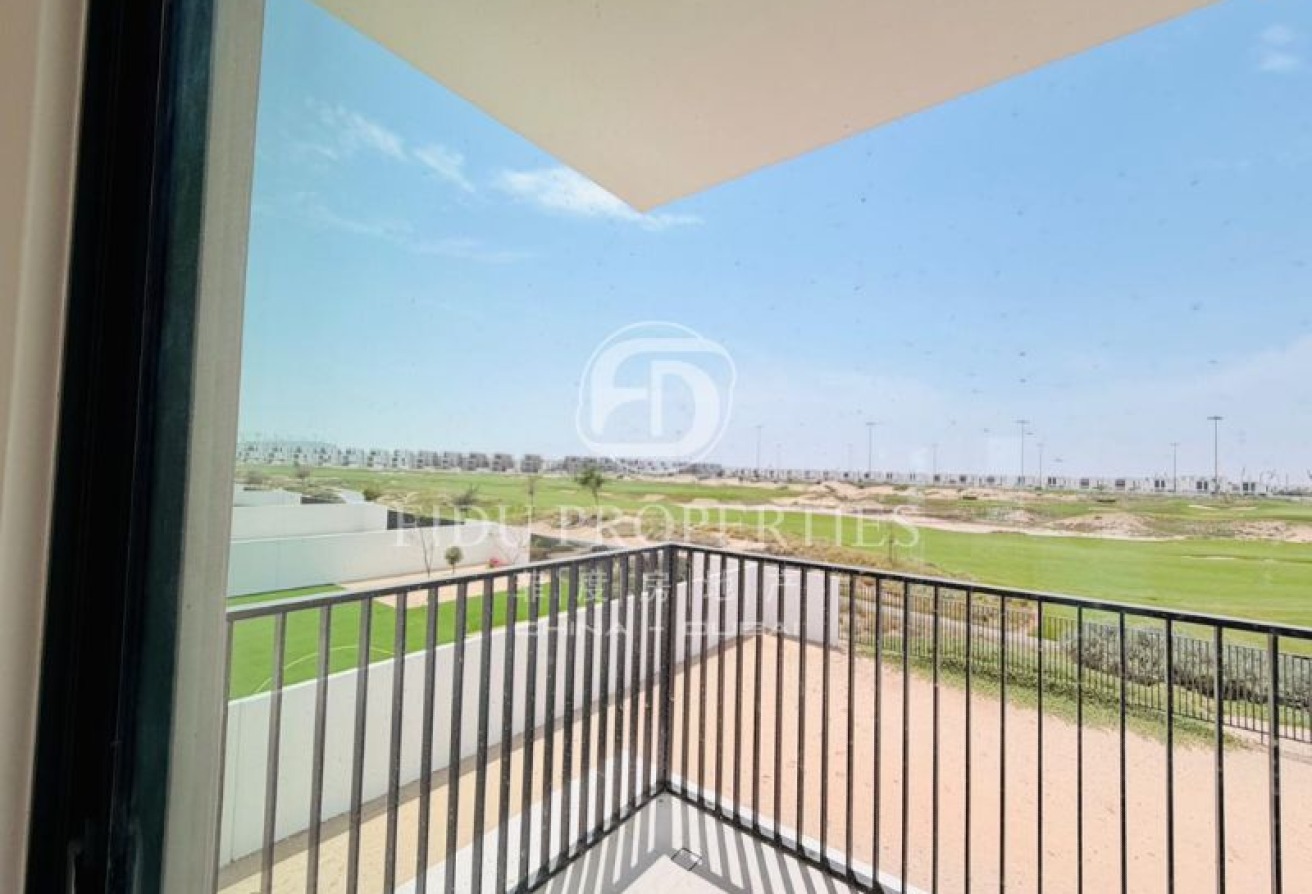 4-bedroom Plus Study | Full Golf Course View