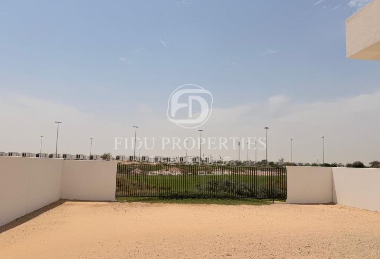 4-bedroom Plus Study | Full Golf Course View