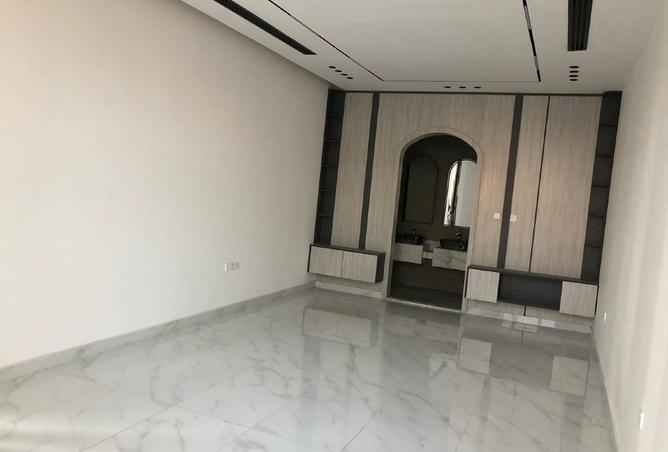 16051177 - Property Image 3