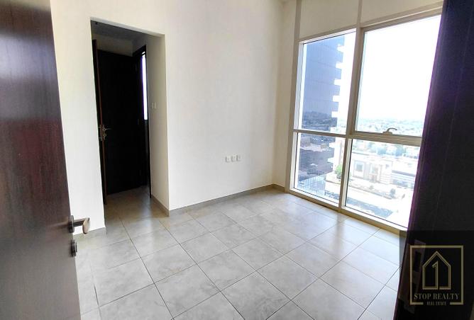 100859615 - Property Image 3