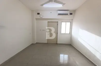Labor Camp - Studio for rent in Jebel Ali Industrial 1 - Jebel Ali Industrial - Jebel Ali - Dubai