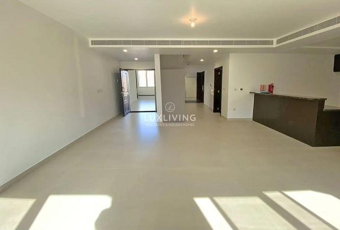 51596001 - صورة العقار 3