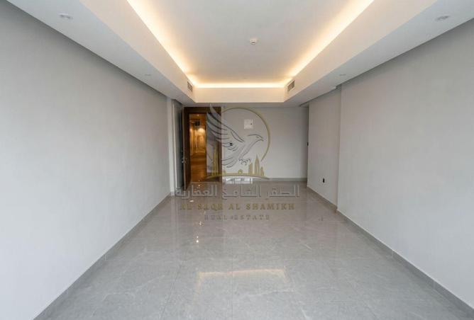 133889216 - Property Image 3