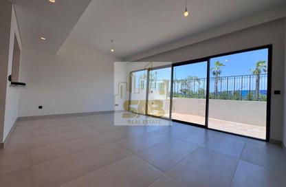 Villa - 4 - 5 for rent in Damac Lagoons - Dubai Villa - 4 - 5 for rent in Damac Lagoons - Dubai
