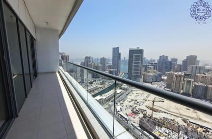 Apartment - 3 Bedrooms - 5 Bathrooms for rent in Beach Tower 2 - Al Khan Lagoon - Al Khan - Sharjah
