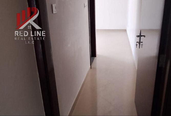 127921343 - Property Image 3