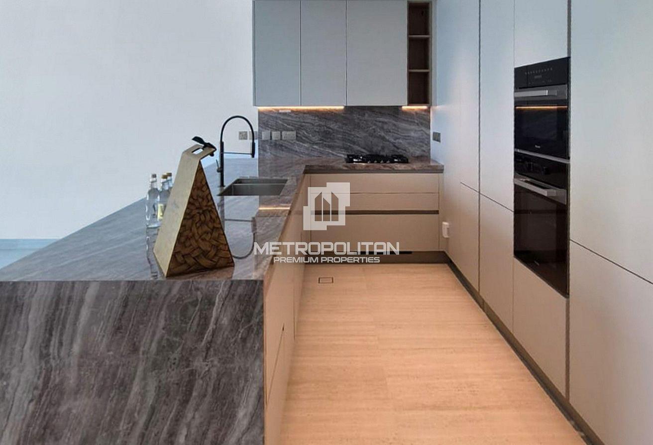 Brand New | Sea View | Direct Beach Access photo 5