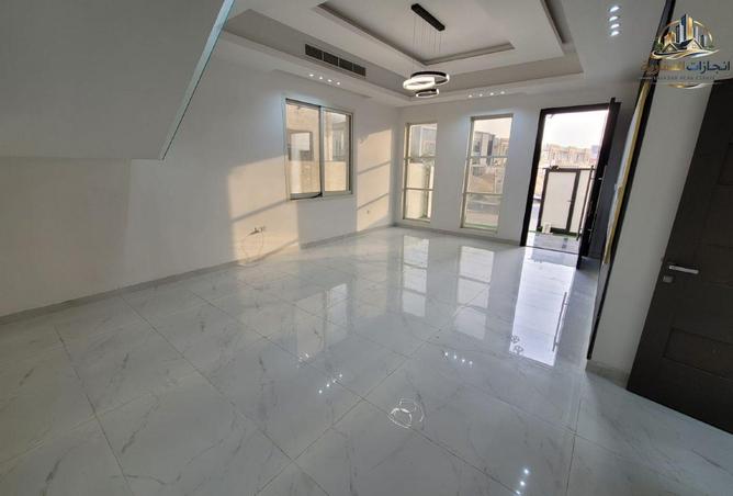 91802851 - Property Image 3