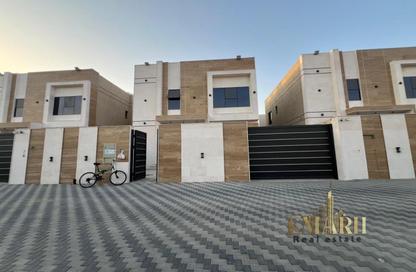 Villa - 3 Bedrooms - 5 Bathrooms for rent in Al Helio 1 - Al Helio - Ajman