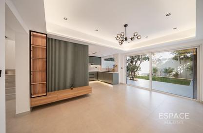 فيلا - 3 غرف نوم - 3 حمامات للايجار في الينابيع 3 - الينابيع - دبي