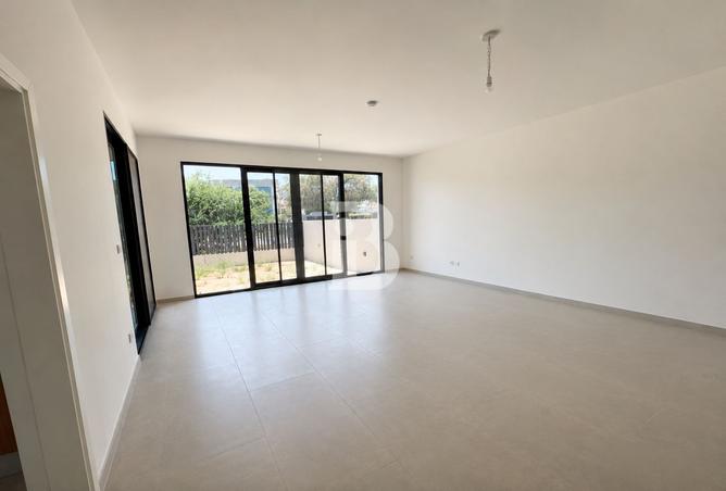 127007598 - Property Image 3