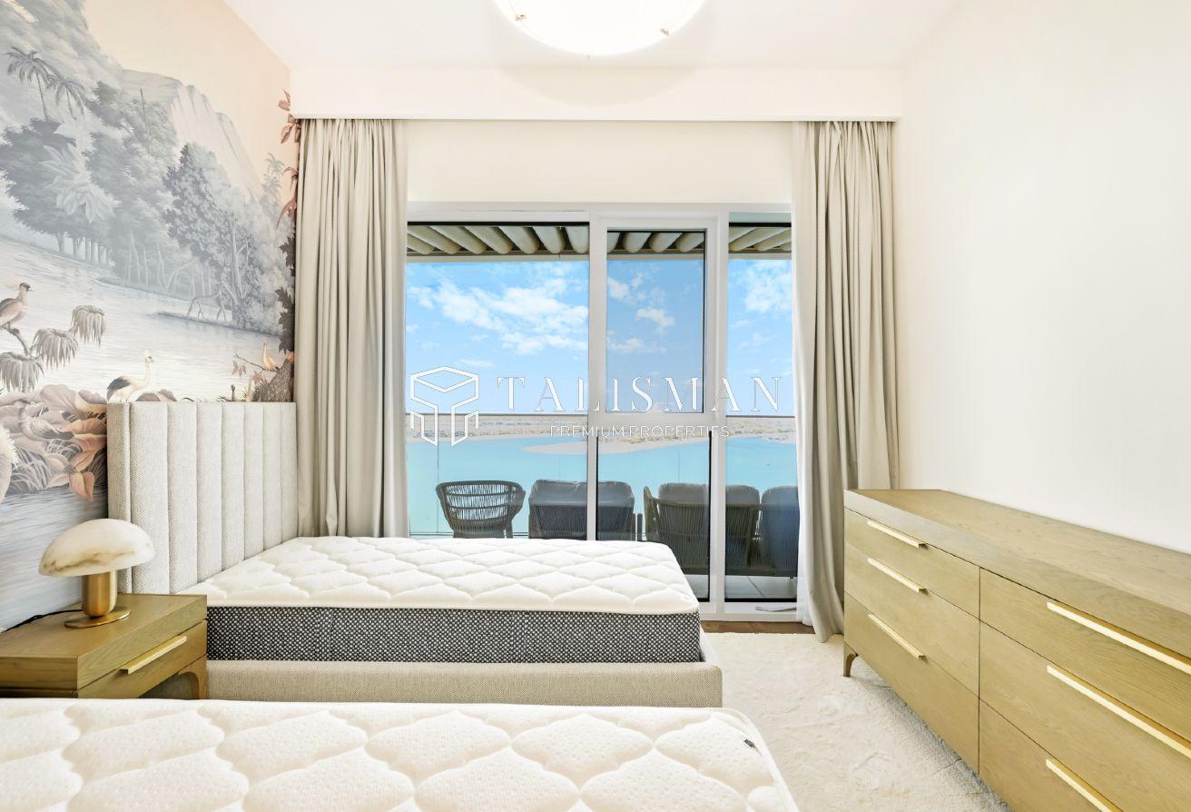 Full Palm View | Spacious Layout | Private Beach photo 14