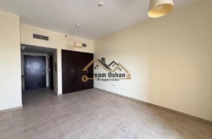 Apartment - Studio - 1 for rent in Silicon Gates 1 - Silicon Gates - Dubai Silicon Oasis - Dubai