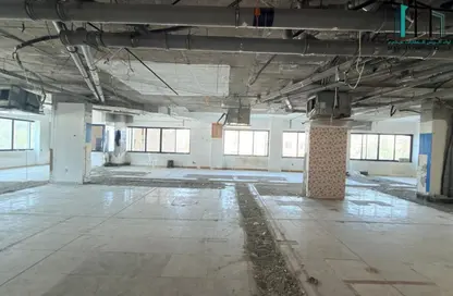 Half Floor - Studio for rent in Port Saeed Building - Port Saeed - Deira - Dubai