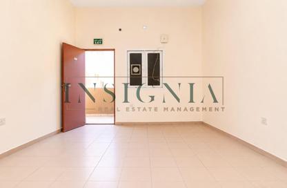 Labor Camp - Studio - 7 Bathrooms for rent in Al Quoz Industrial Area 1 - Al Quoz Industrial Area - Al Quoz - Dubai