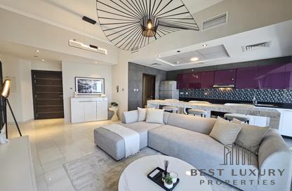Apartment - 1 - 2 for rent in Cayan Tower - Dubai Marina - Dubai