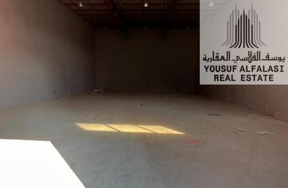 Warehouse - Studio - 1 Bathroom for rent in Umm Al Thuoob - Umm Al Quwain
